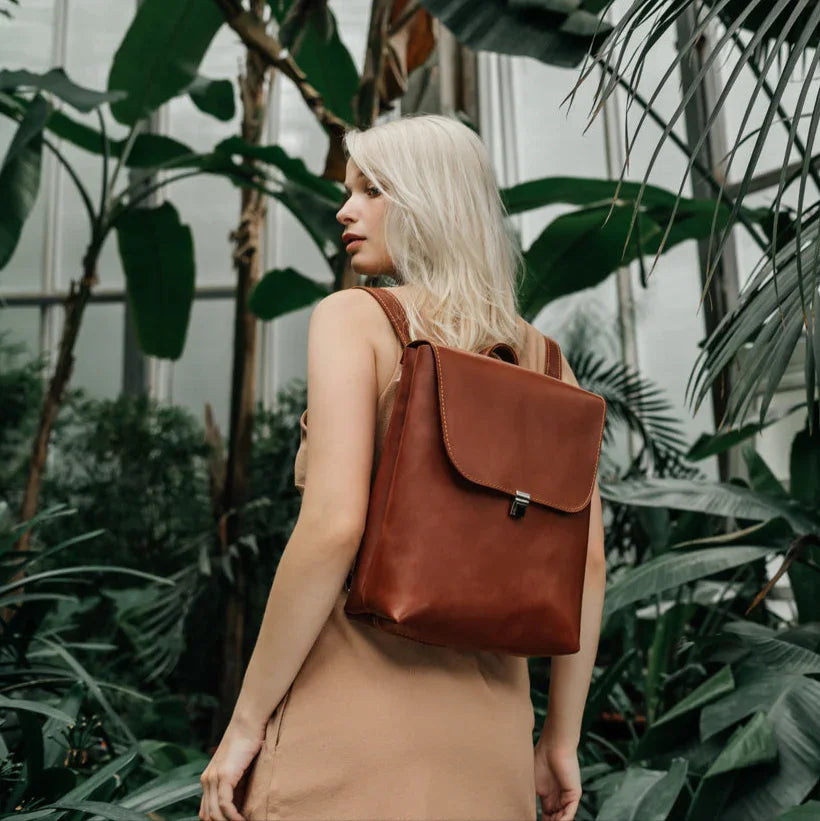 Women's Leather Backpack with Flap Closure – Everyday Style & Comfort | Ember
