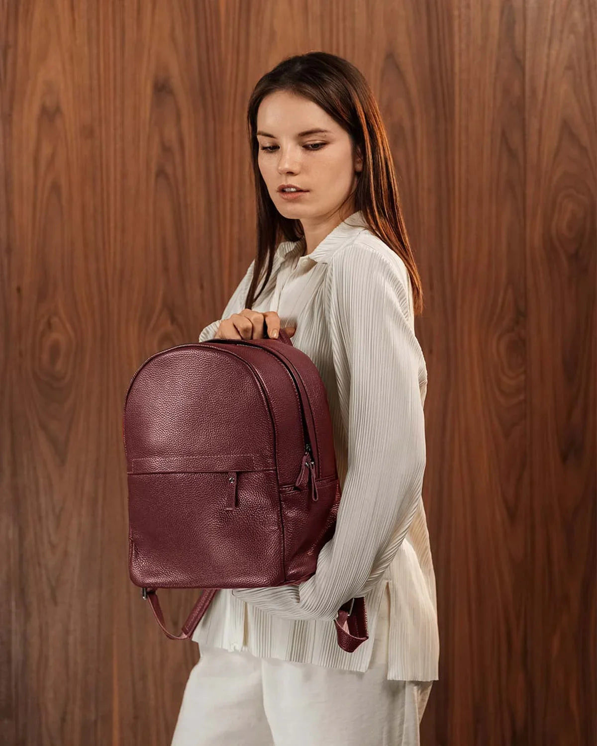 Zippered Leather Backpack for Women – Full Grain Craftsmanship