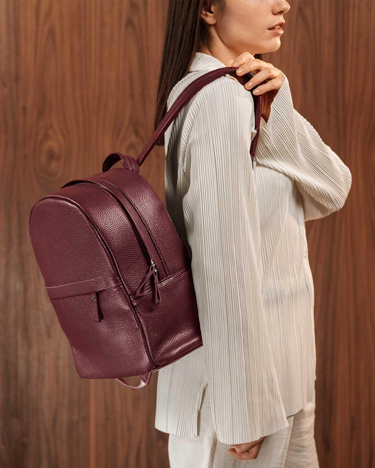 Zippered Leather Backpack for Women – Full Grain Craftsmanship