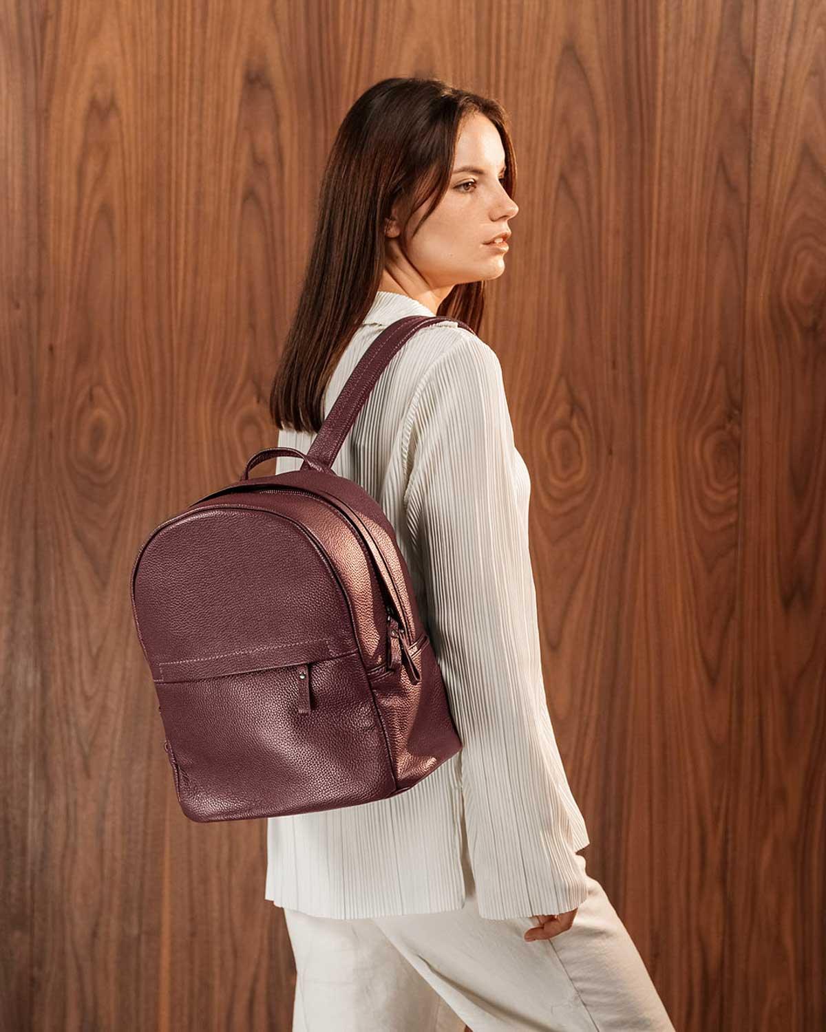 Zippered Leather Backpack for Women – Full Grain Craftsmanship