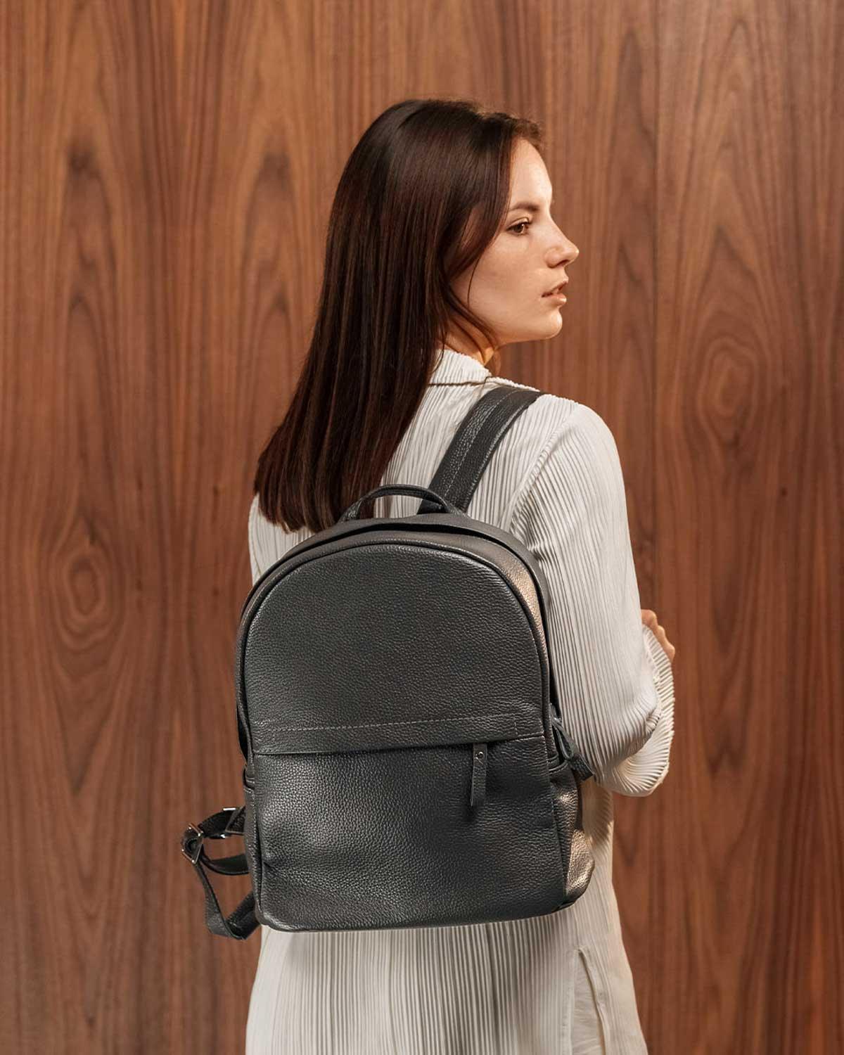 Zippered Leather Backpack for Women – Full Grain Craftsmanship