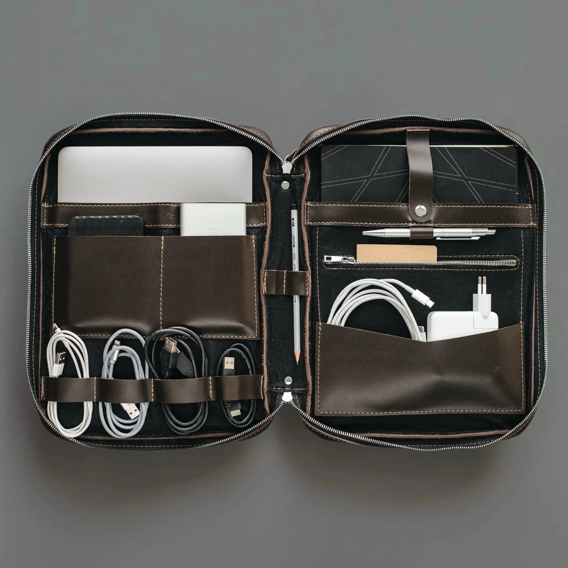 Smooth Leather A4 Folio for Laptop, Cables, Documents