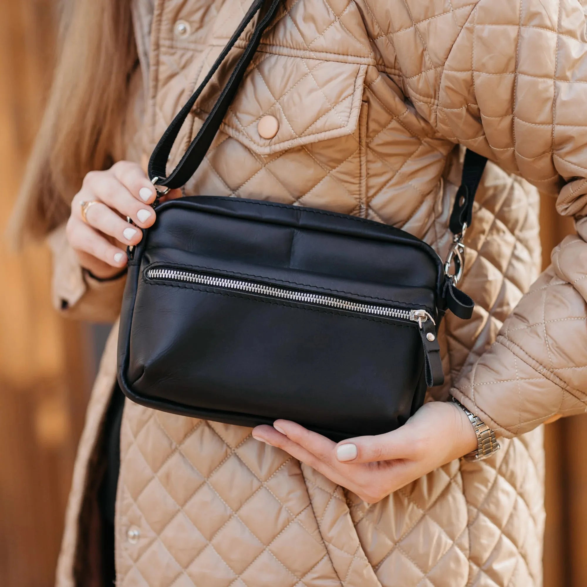 WalkBag - Leather Crossbody for Everyday | Smooth | Black - Wenderfarer