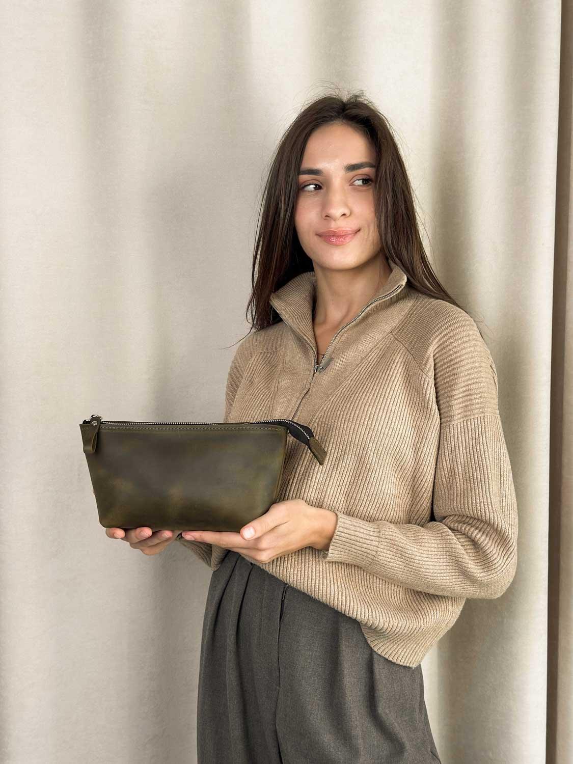 Leather Cosmetic Travel Bag – Matte Waxed Finish | Allure