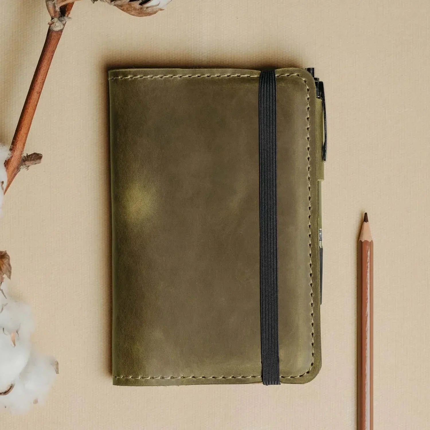 Distressed Leather Journal Cover – A6/A5/A4, Elastic + Pen Loop