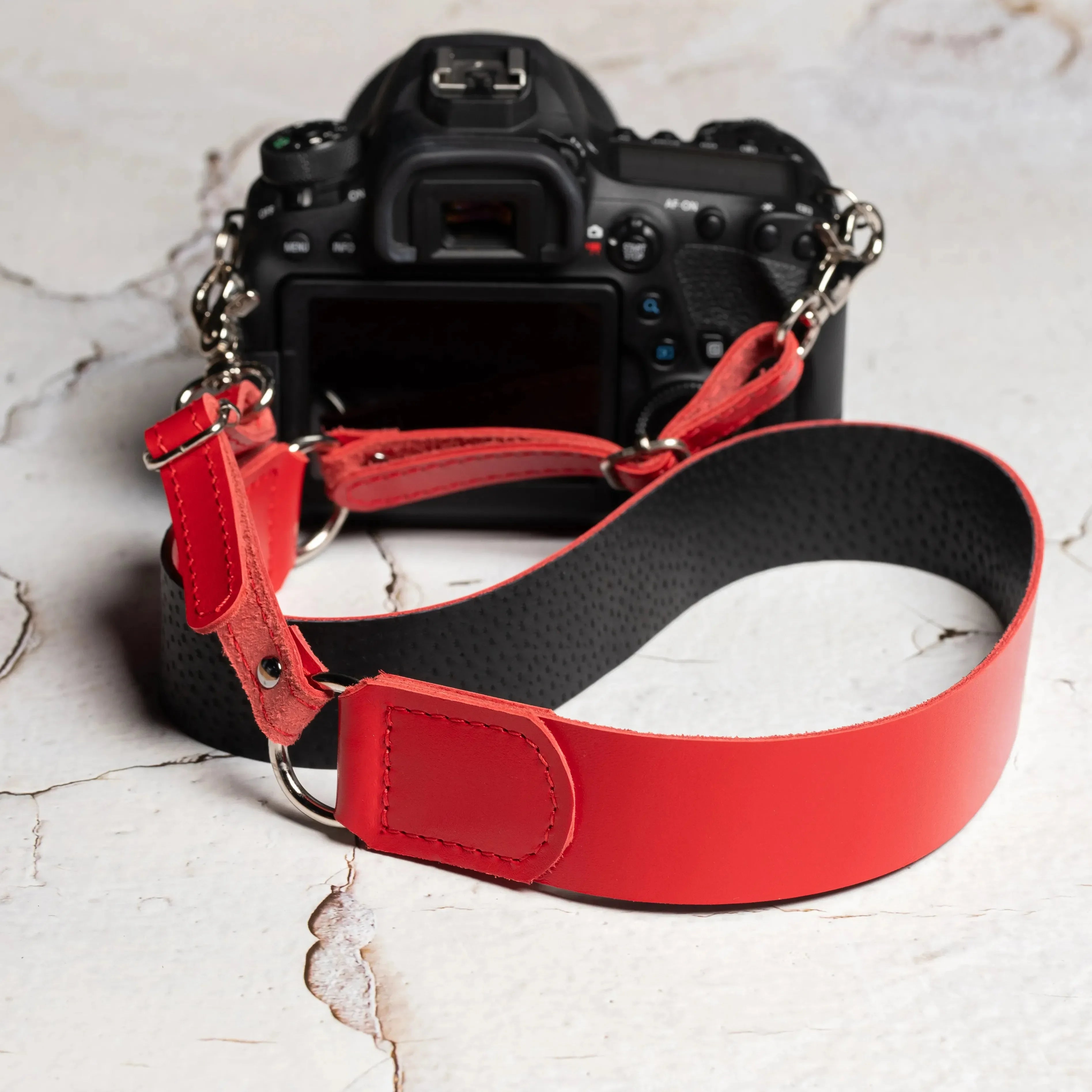 Leather Camera Neck Strap – Adjustable for DSLR & Mirrorless Cameras