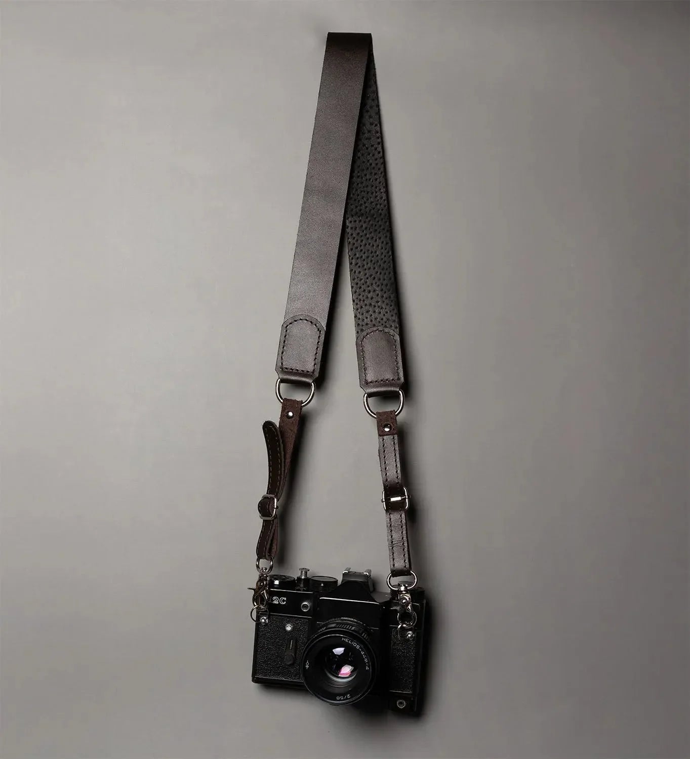 Leather Camera Neck Strap – Adjustable for DSLR & Mirrorless Cameras