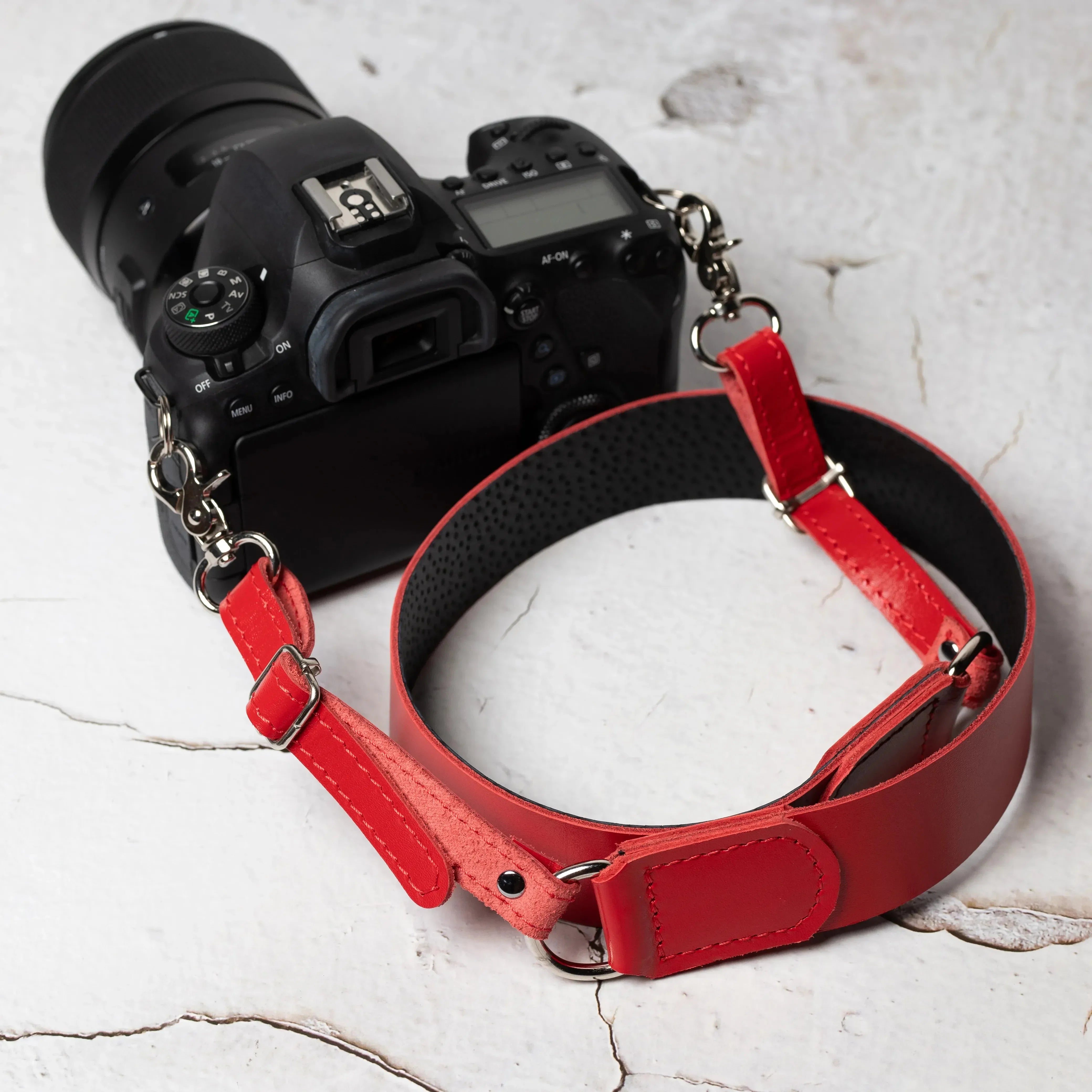 Leather Camera Neck Strap – Adjustable for DSLR & Mirrorless Cameras