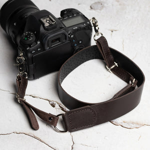 Leather Camera Neck Strap – Adjustable for DSLR & Mirrorless Cameras