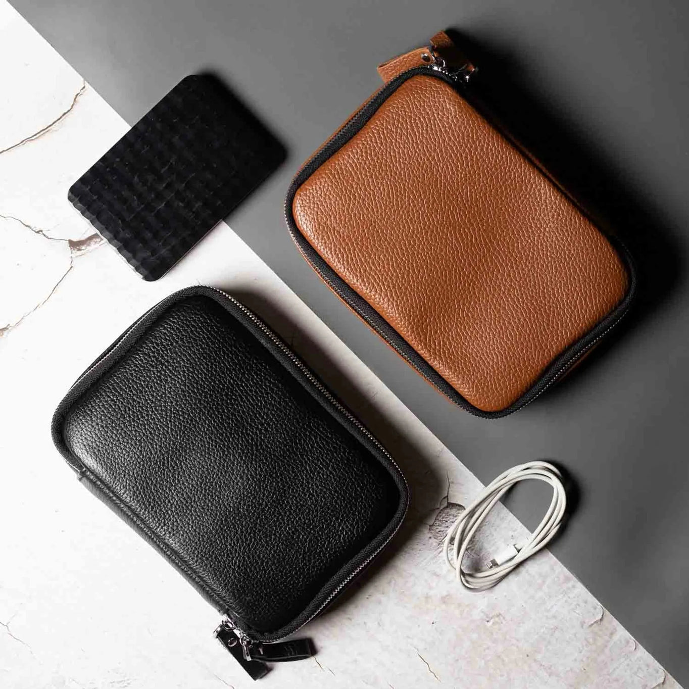 Leather Tech Organizer for Daily Use | Grainy Black - Wenderfarer