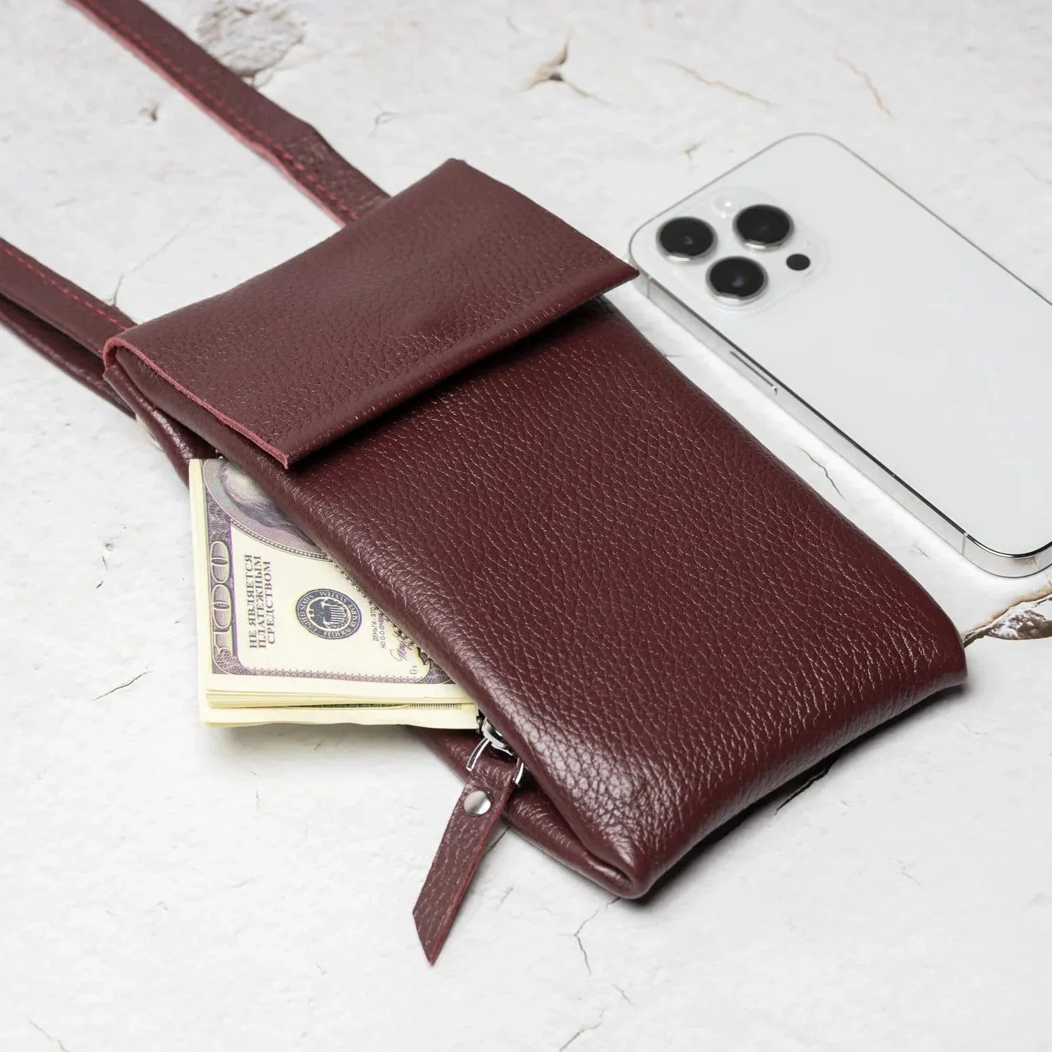 Minimalist Phone Pouch – Grainy Leather Crossbody Bag