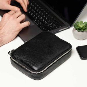 Leather Tech Organizer for Daily Use | Grainy Black - Wenderfarer