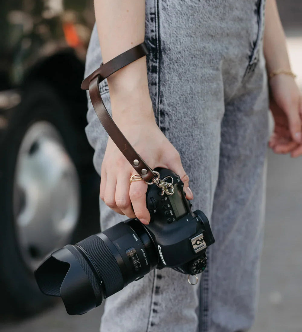 Vegetable Tanned Leather Wrist Strap – For DSLR & Mirrorless
