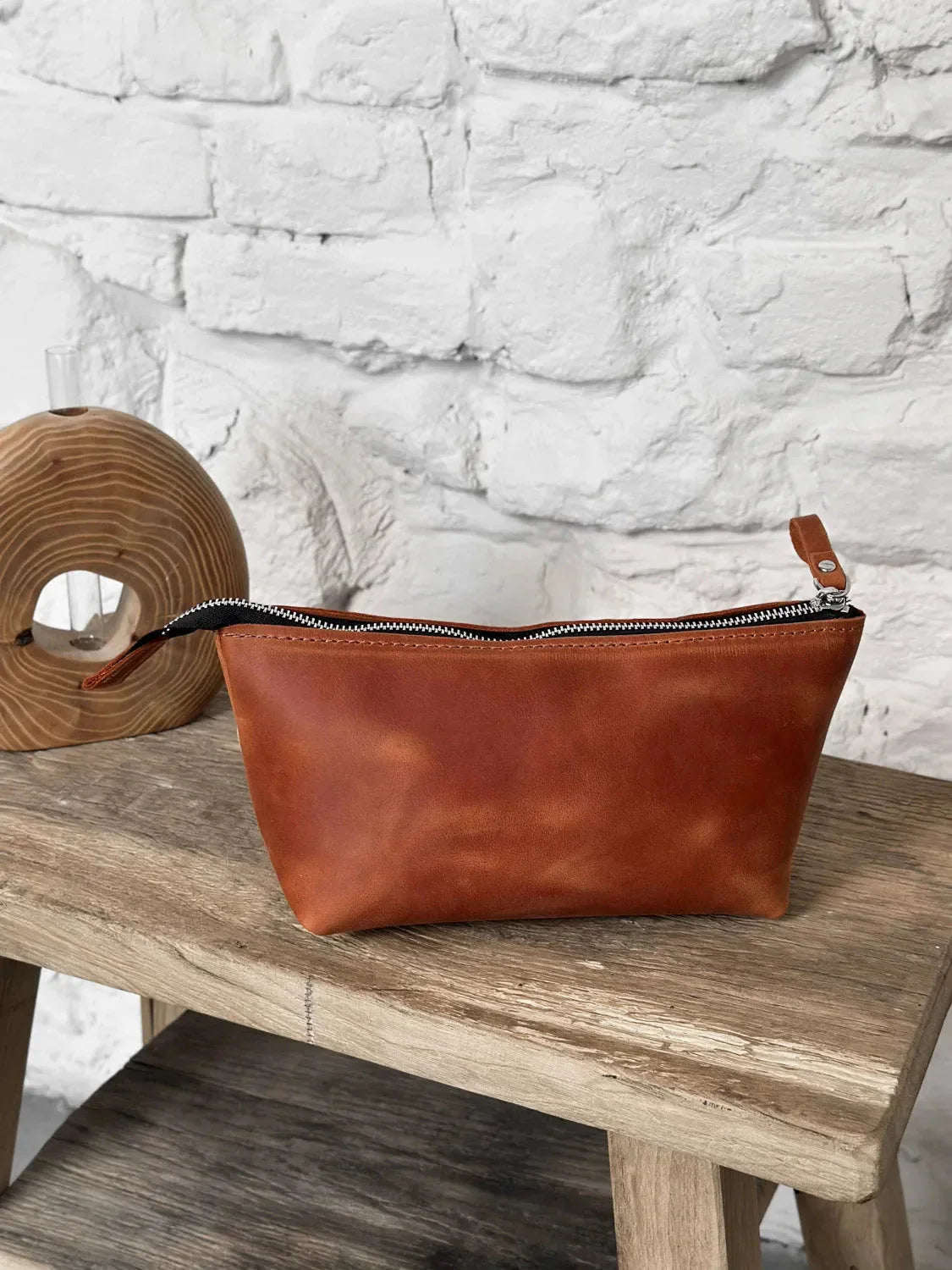 Leather Cosmetic Travel Bag – Matte Waxed Finish | Allure