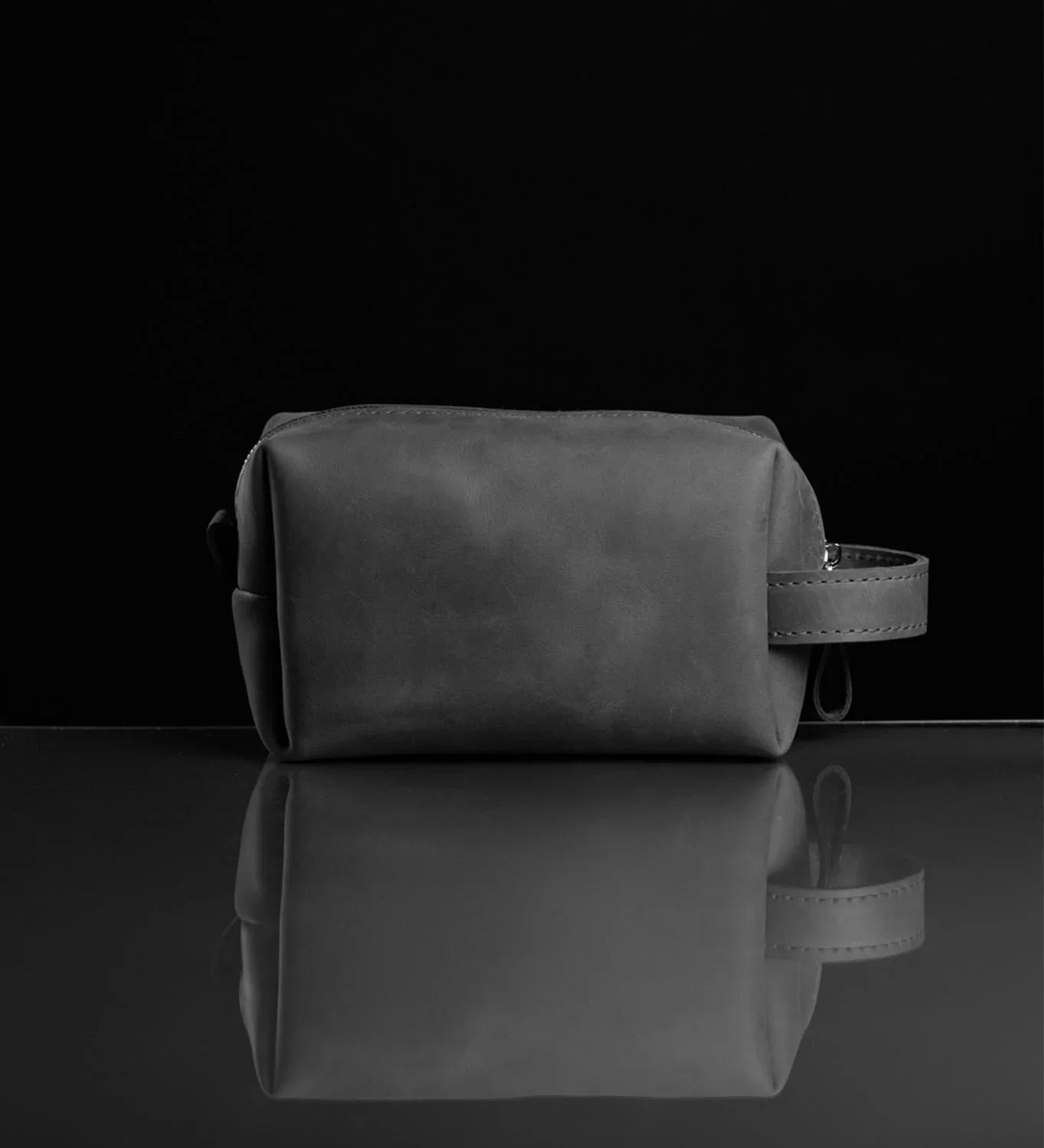 Waxed Matte Leather Dopp Kit – Travel Organizer