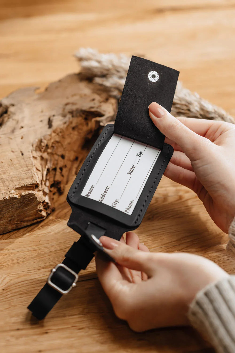 Matte Leather Luggage Tag with Pocket Travel Accessory