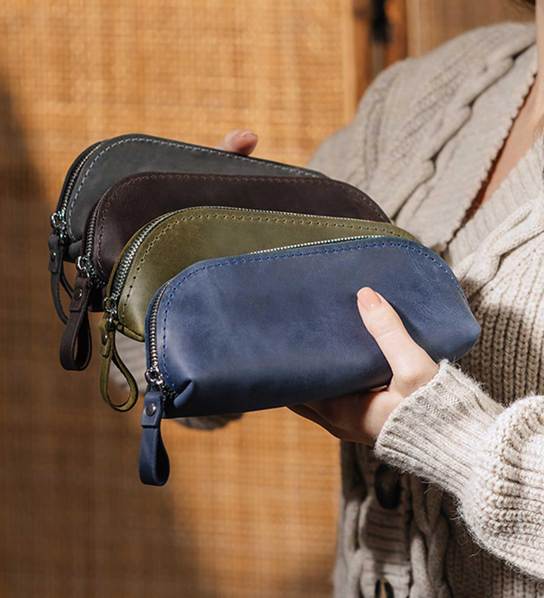 Zippered Pencil Pouch – Distressed Leather Organizer