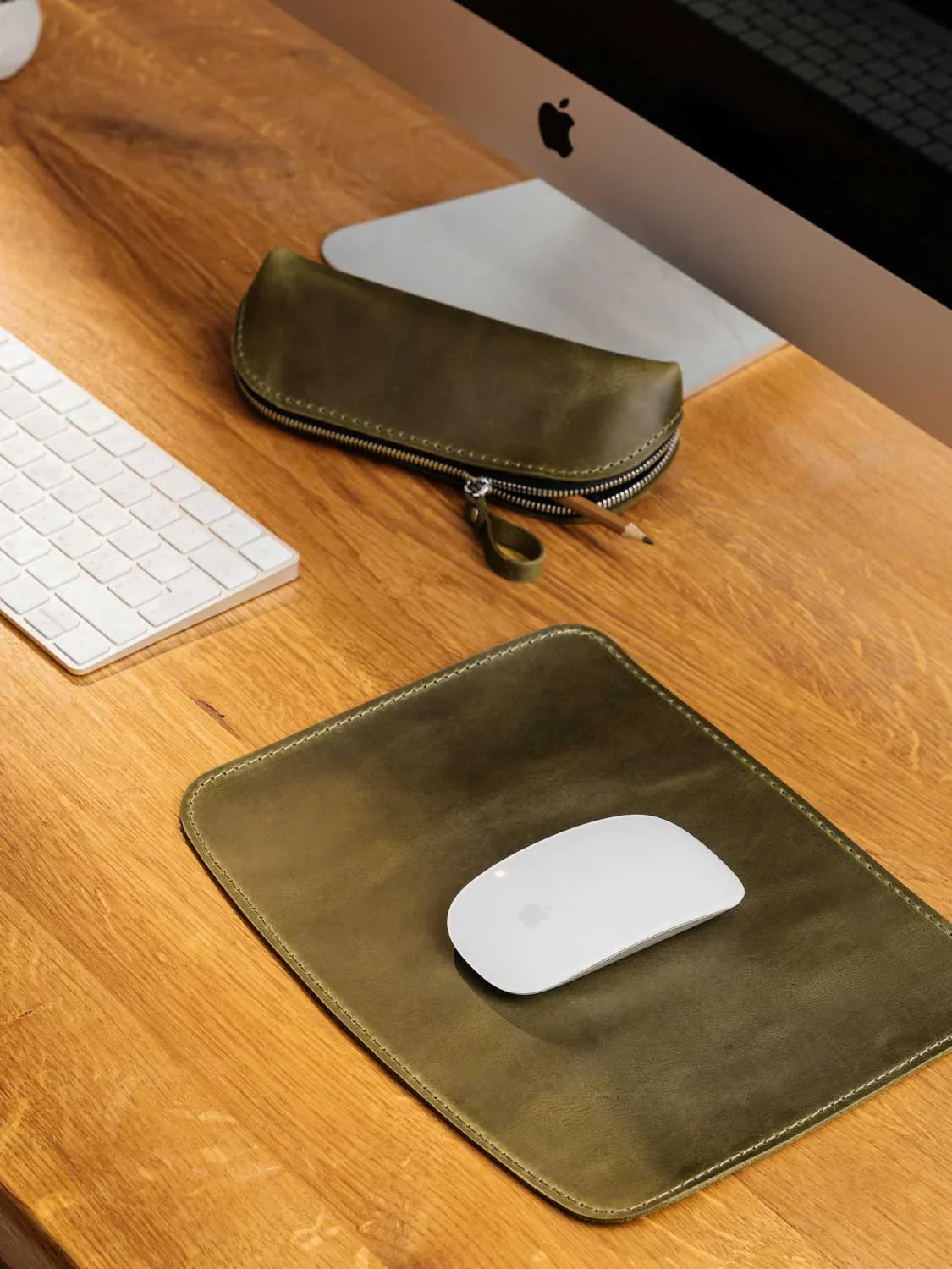 Crazy Horse Leather Mousepad – Matte & Durable