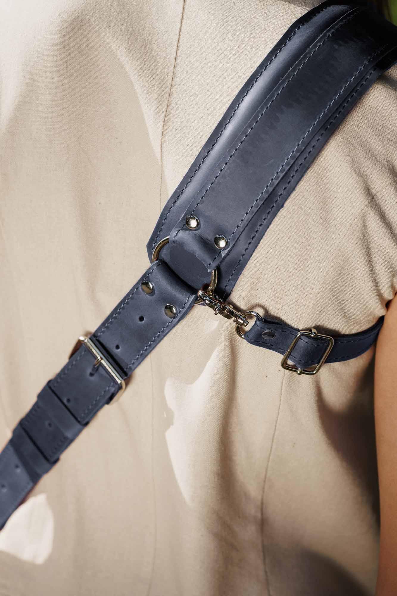 Leather Camera Harness – Adjustable Single Strap | Mono