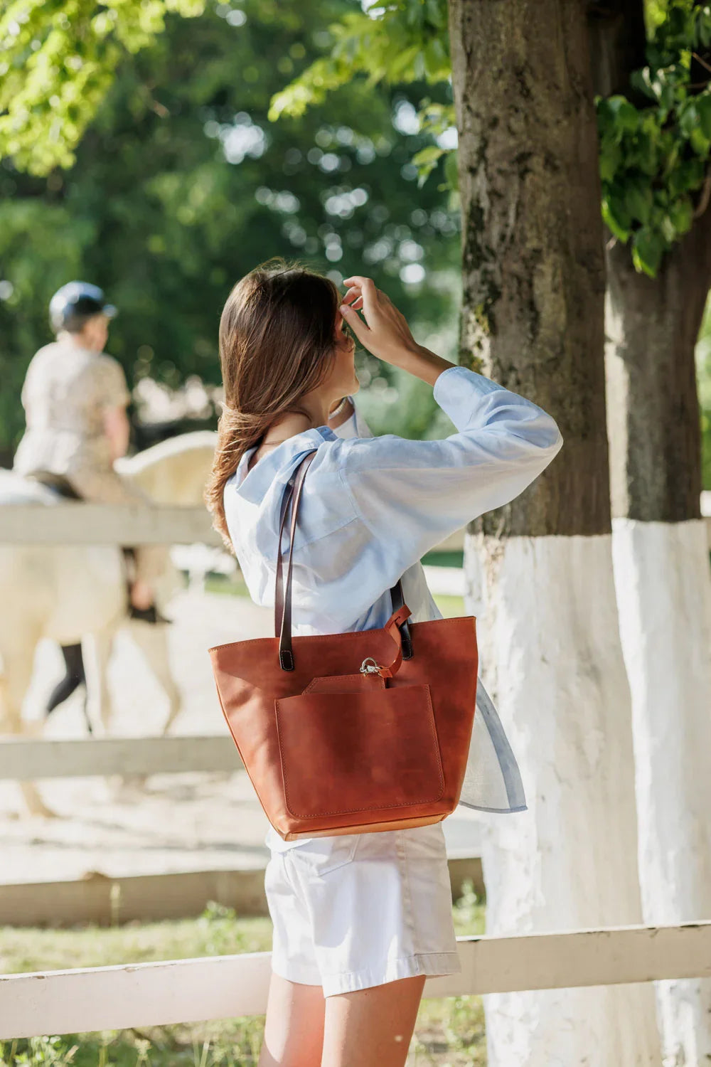 Distressed Cowhide Leather Tote Bag with Removable Pouch
