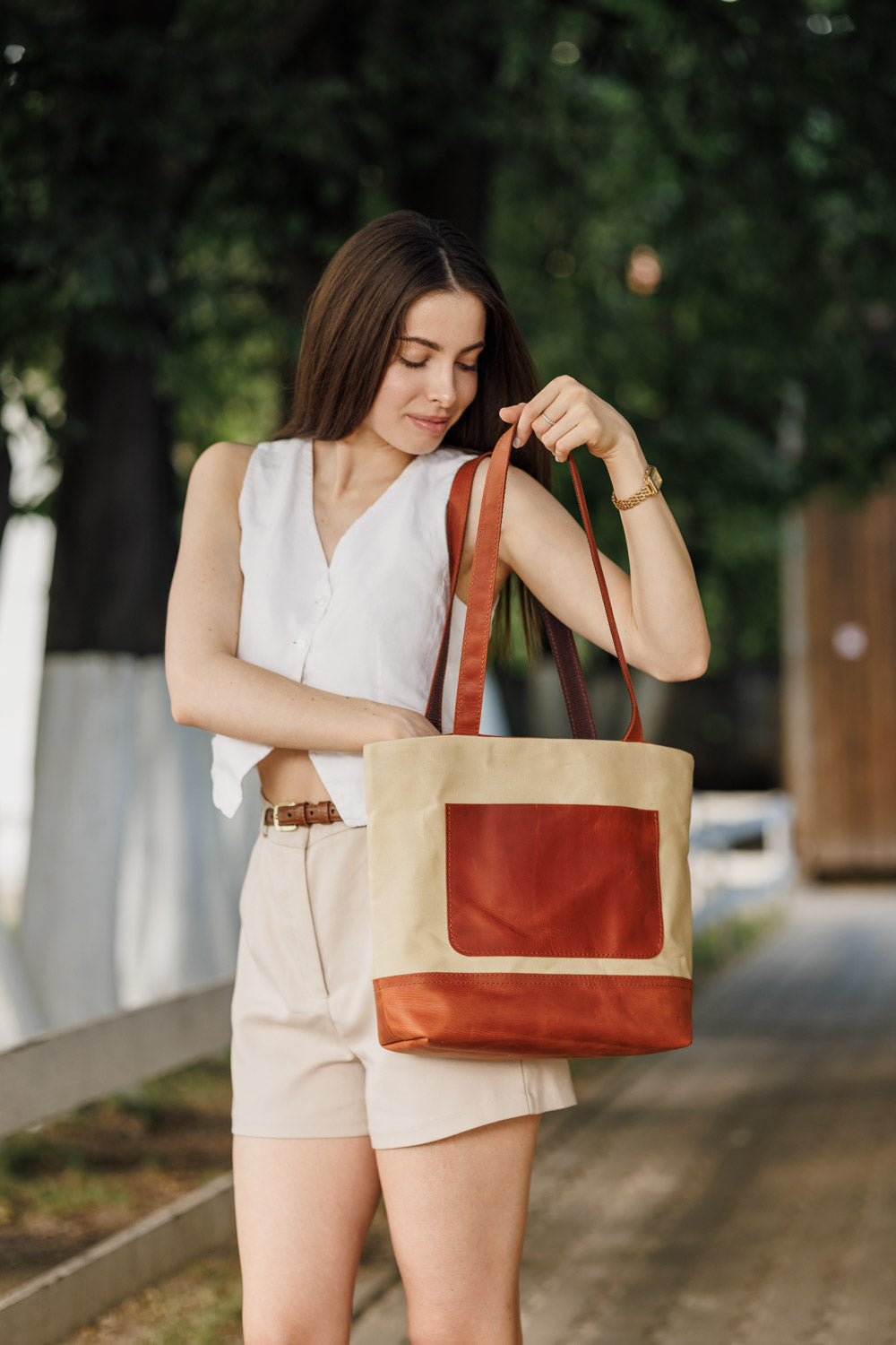 Women's Waxed Canvas Tote Bag with Leather Straps for Daily Use