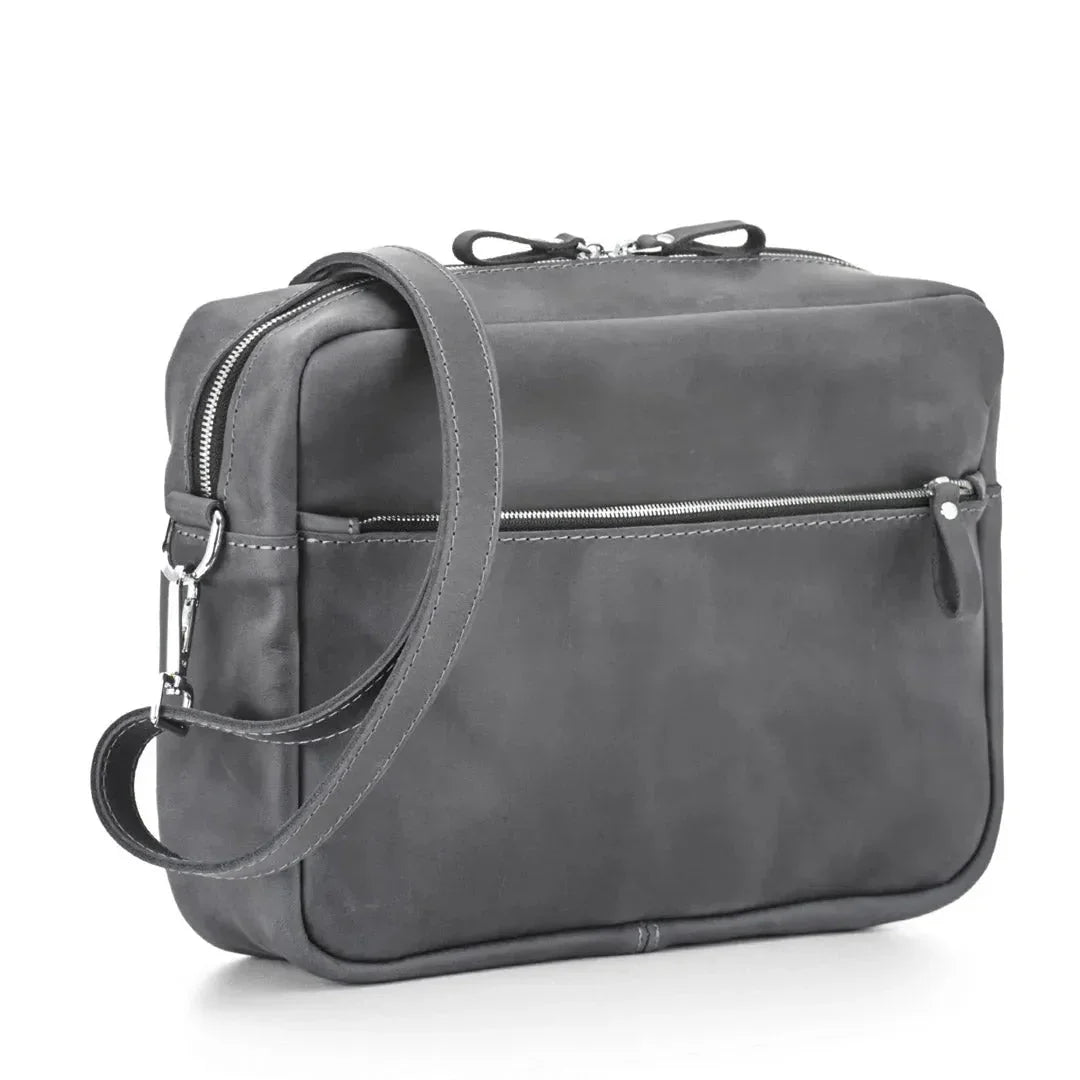 Everyday Leather Messenger with Zip | Squad