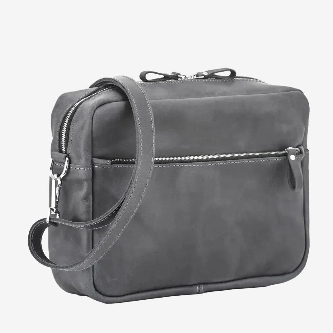 Everyday Leather Messenger with Zip | Squad