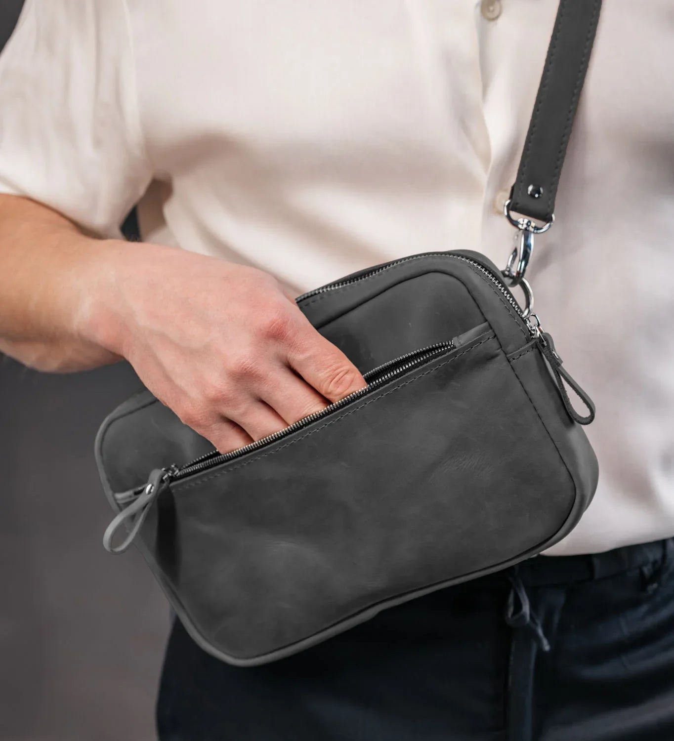 Zippered Leather Crossbody Bag for Men and Women | Orson
