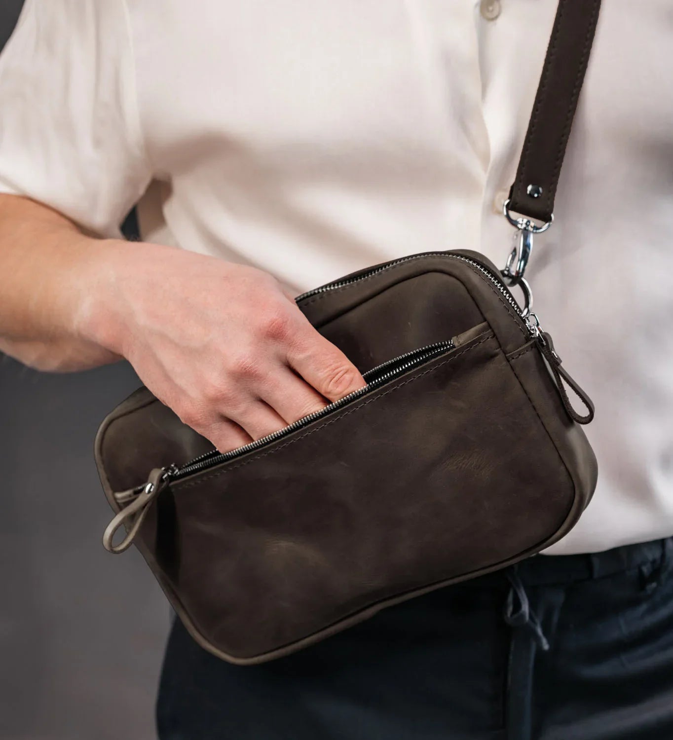 Zippered Leather Crossbody Bag for Men and Women | Orson