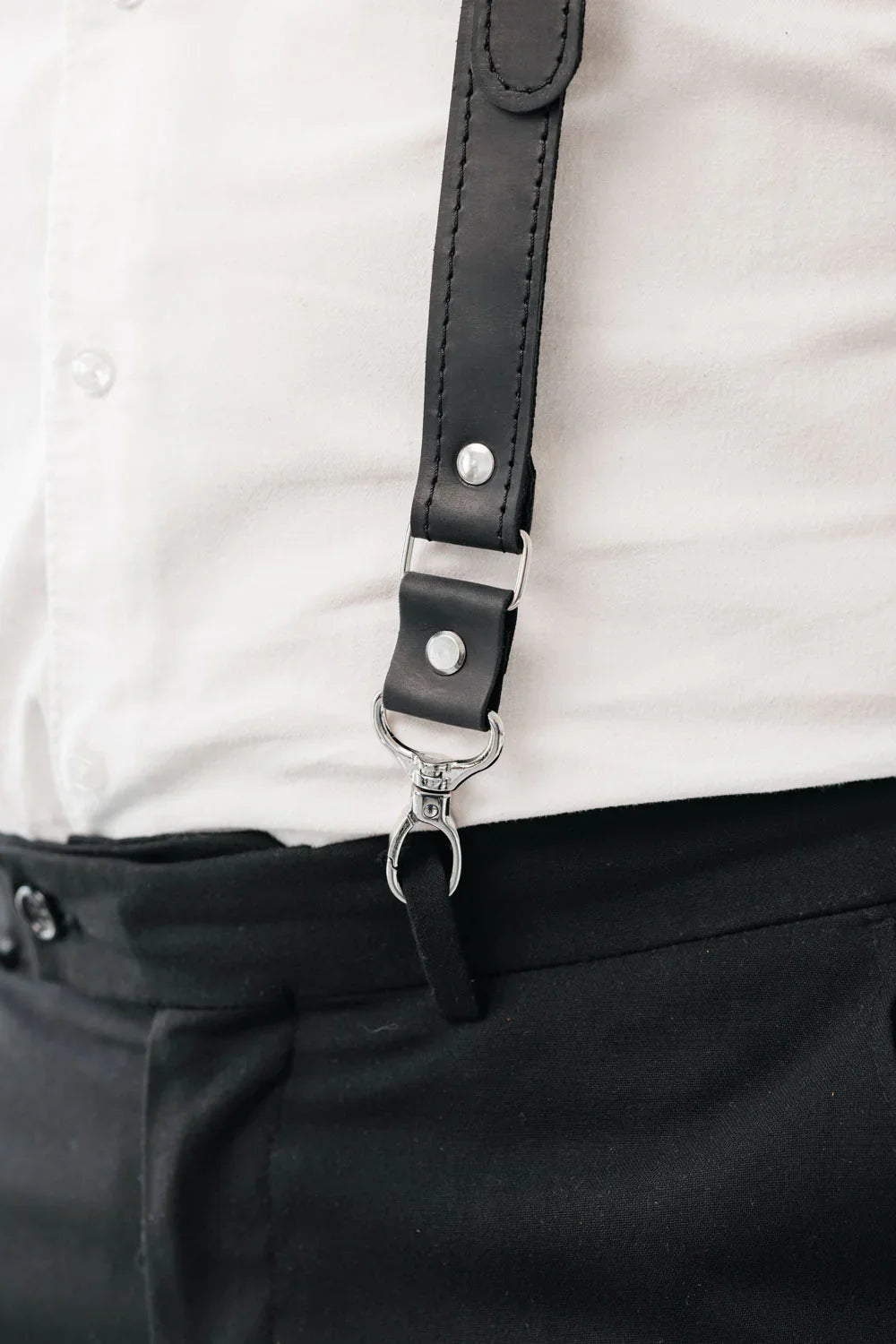 Y-Back Matte Leather Suspenders for Men – Rustic Style
