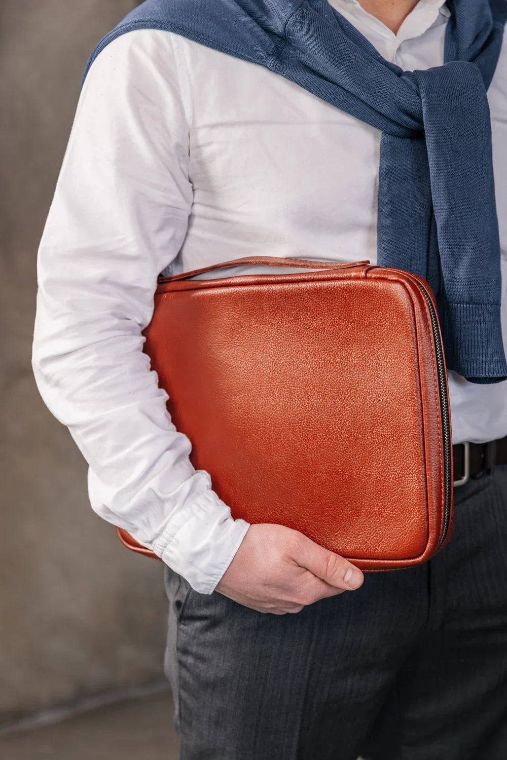 Grainy Leather Tech Organizer A4 Folio