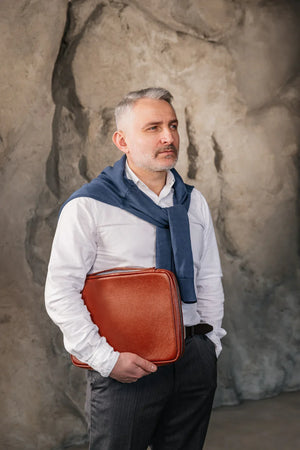 Grainy Leather Tech Organizer A4 Folio