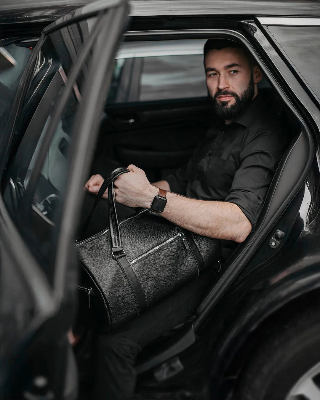 Full Grain Leather Gym & Overnight Bag – Weekender Duffel