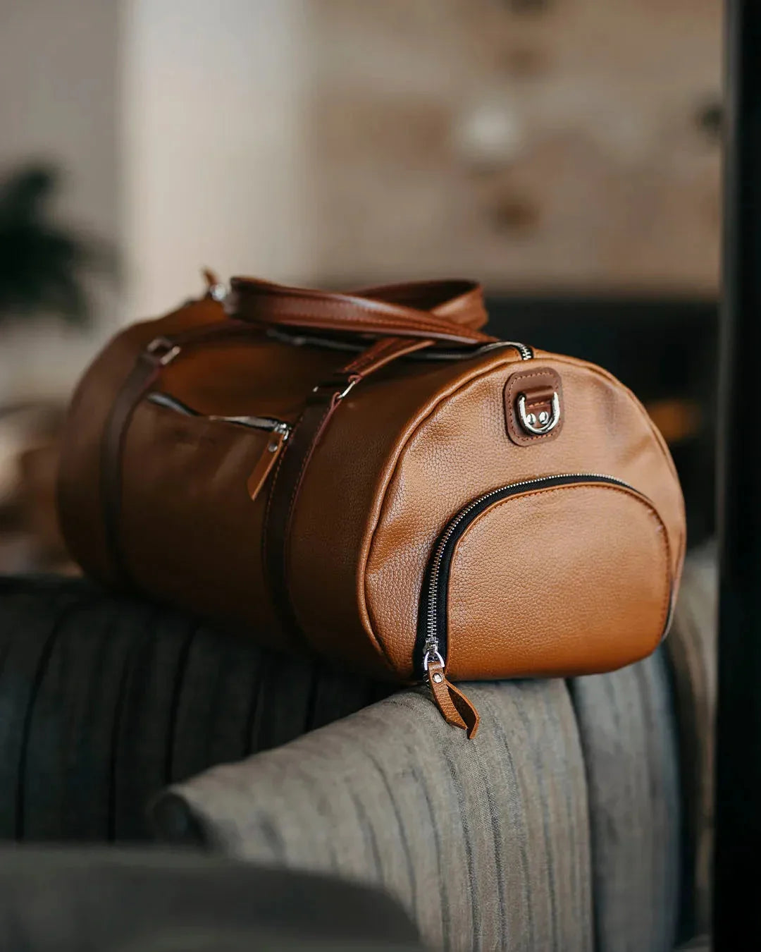 Full Grain Leather Gym & Overnight Bag – Weekender Duffel