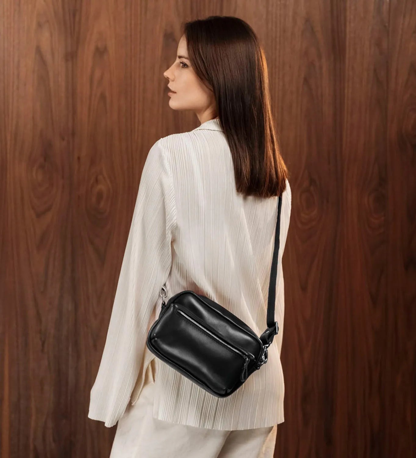 Leather Crossbody Bag for Everyday | WalkBag