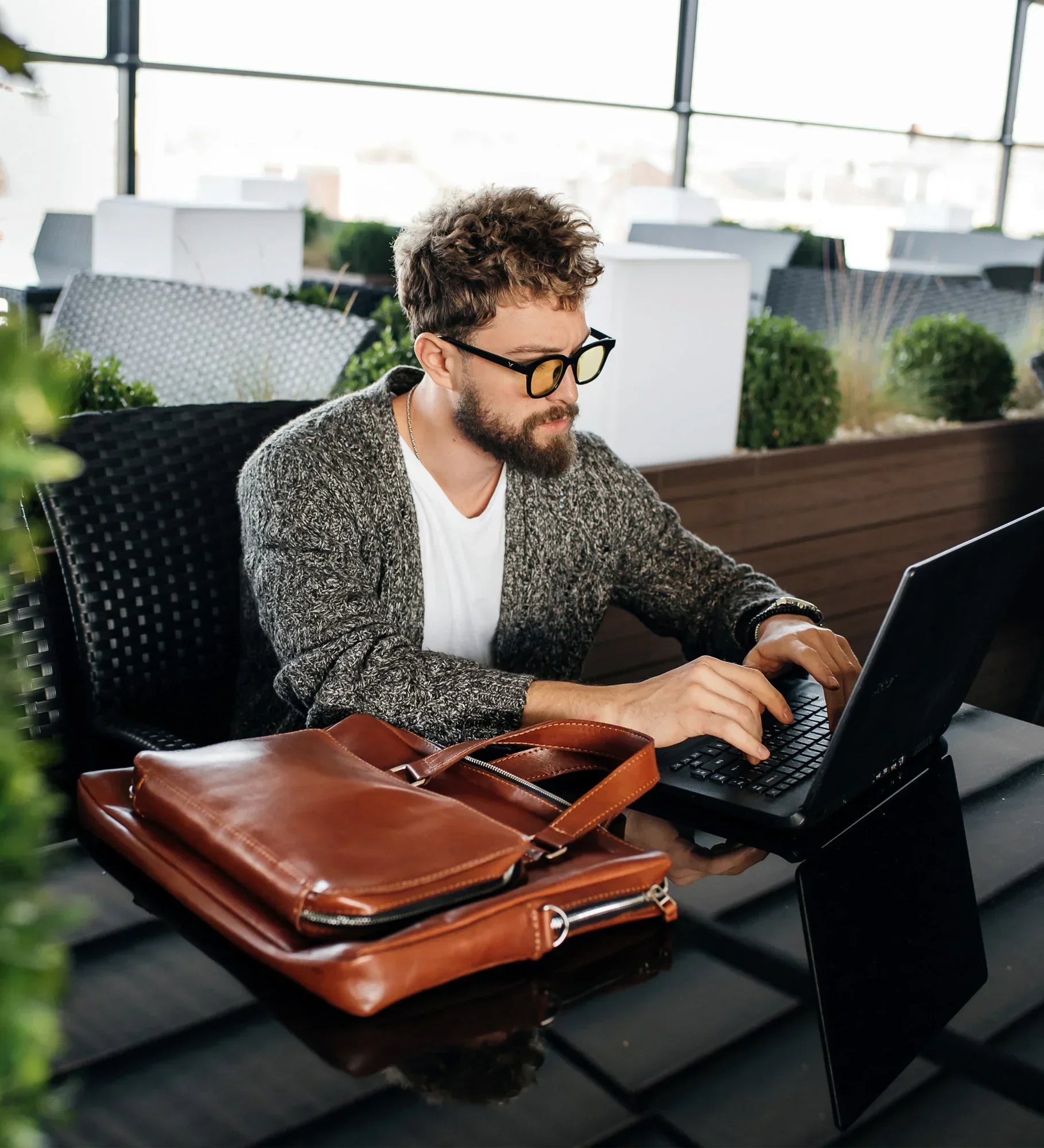 Business Leather Set – Briefcase & Notebook Cover with Practical Gifts