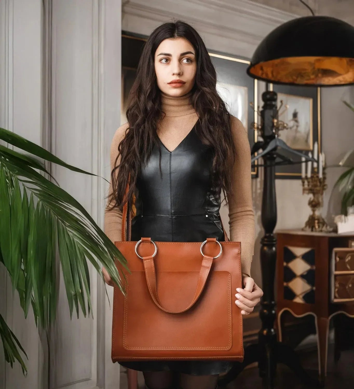 Smooth Leather Tote Bag with Handle | Confident