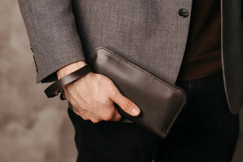 Leather Clutch Wallet – Zip Closure & Wrist Strap