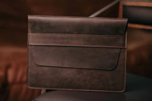 Vintage Leather Sleeve for Macbook - All sizes | Chocolate Brown - Wenderfarer