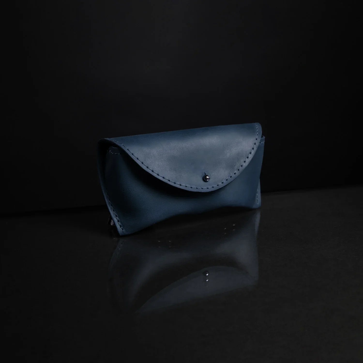 Handmade Waxed Matte Leather Case for Sunglasses