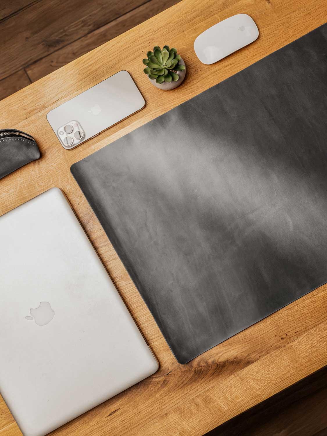 Crazy Horse Leather Desk Pad – Rustic Desk Mat for Office or Home