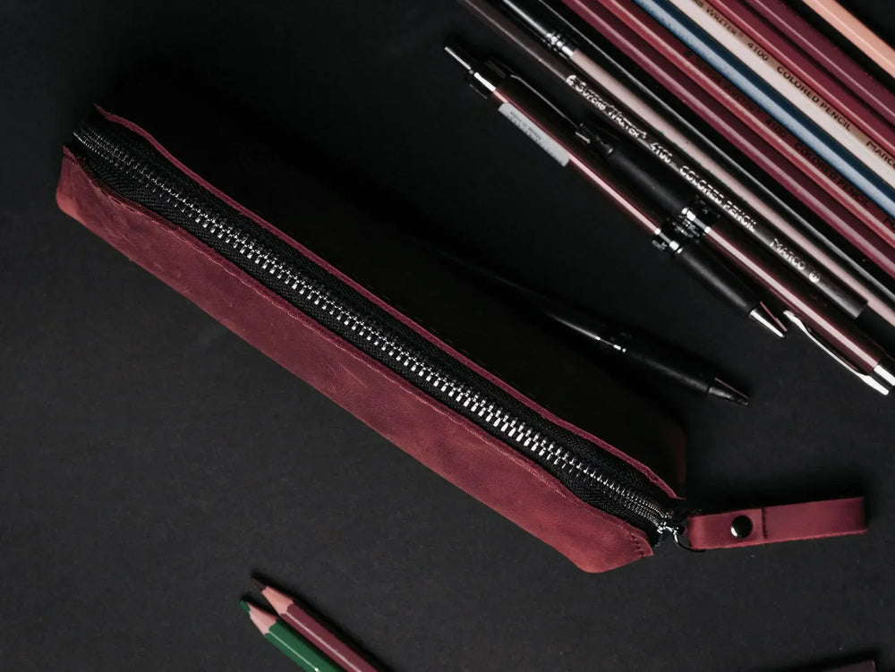 Zippered Pencil Pouch – Distressed Leather Organizer