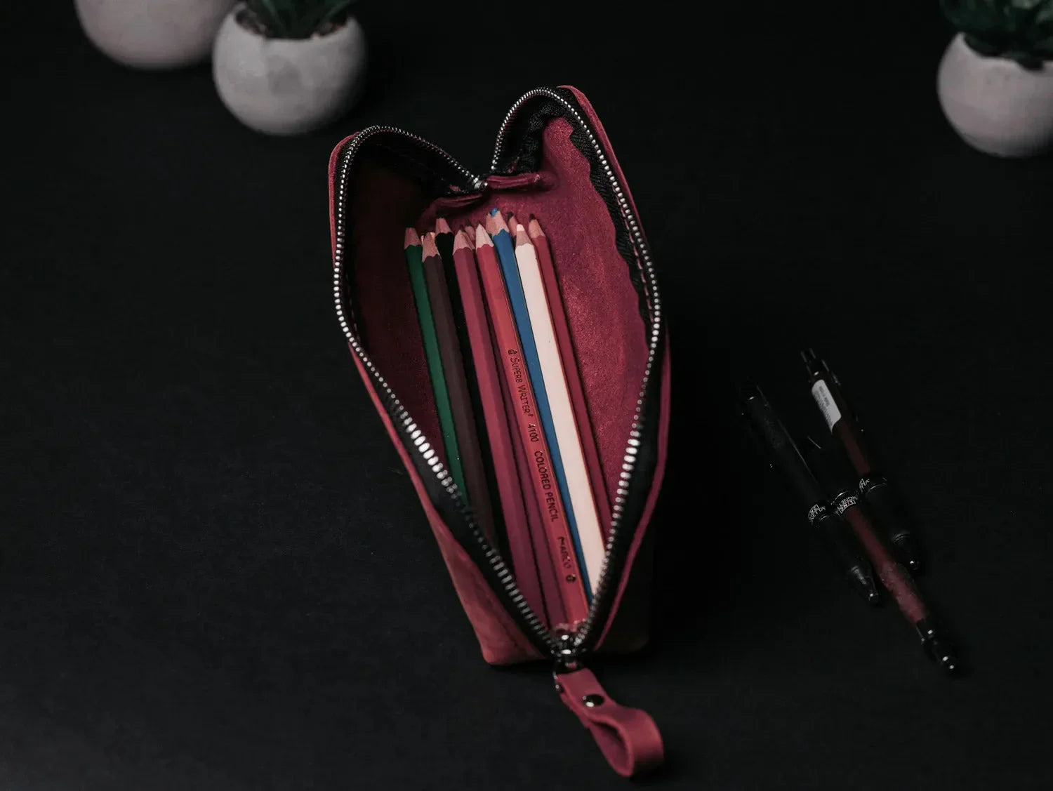 Zippered Pencil Pouch – Distressed Leather Organizer