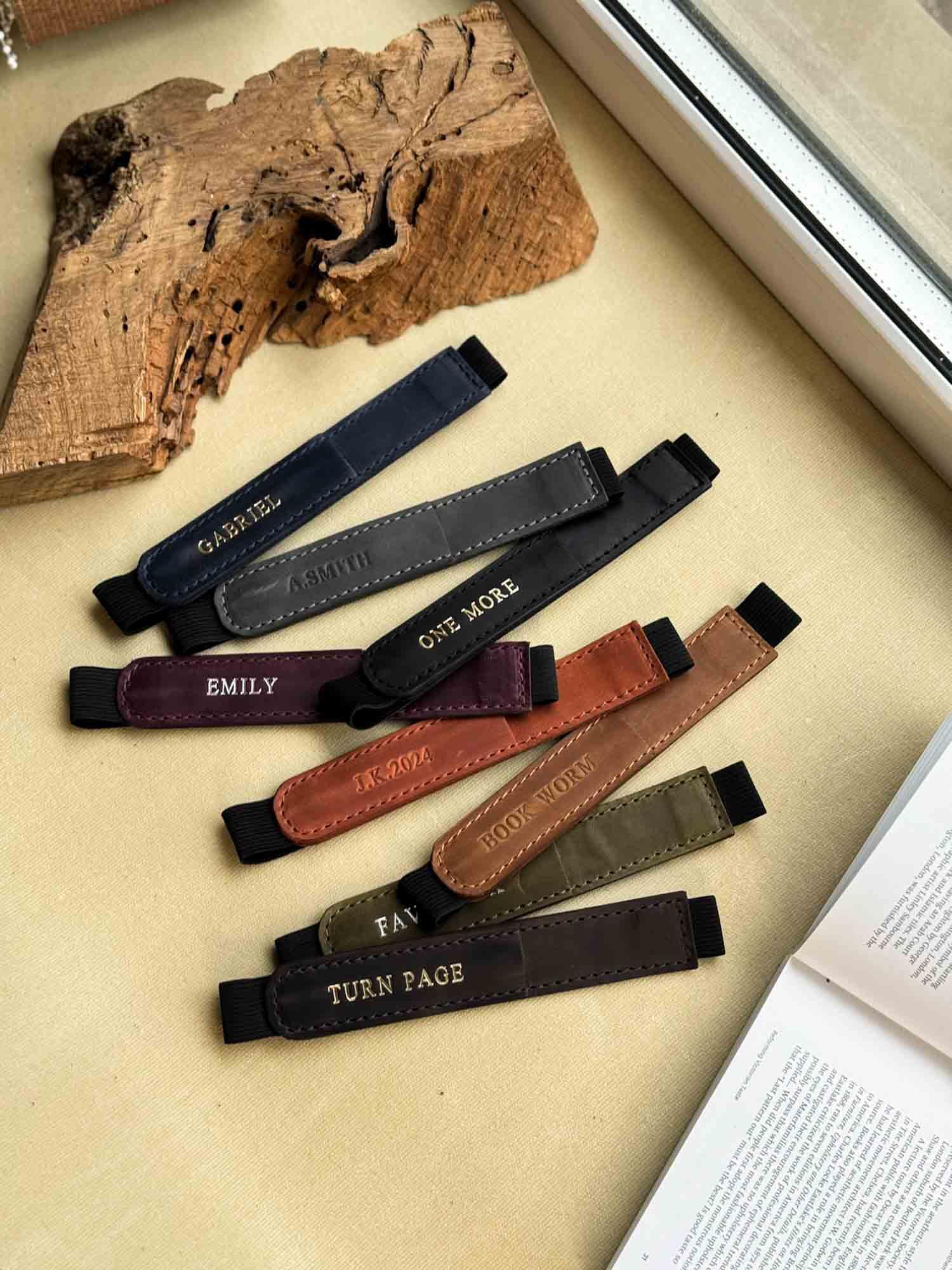 Bookmark with Elastic Strap & Pencil Holder | BookMate