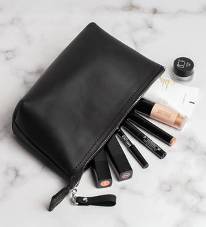 Leather Cosmetic Travel Bag – Matte Waxed Finish | Allure