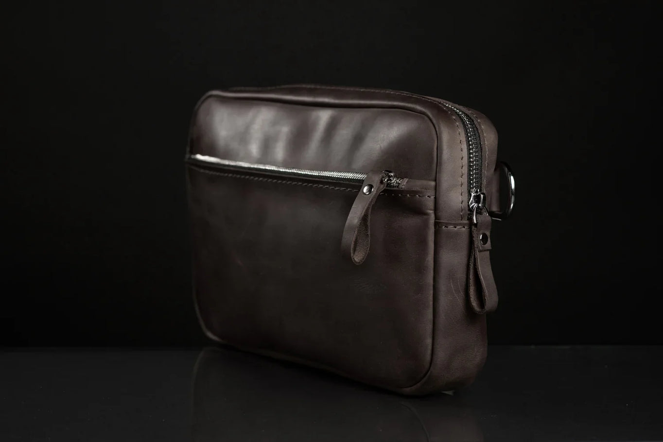 Zippered Leather Crossbody Bag for Men and Women | Orson