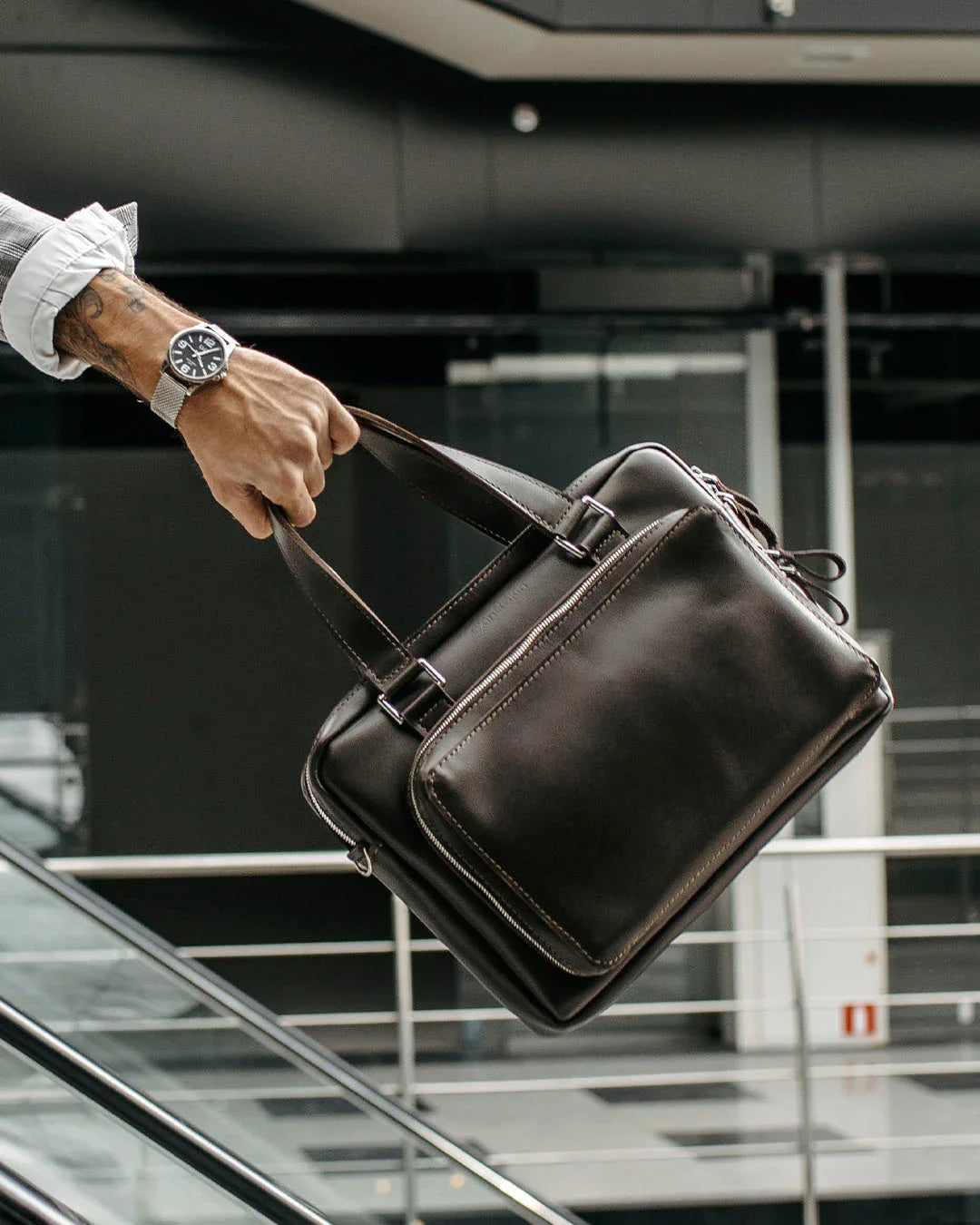 Leather Laptop Briefcase with Organizer – Smooth Finish