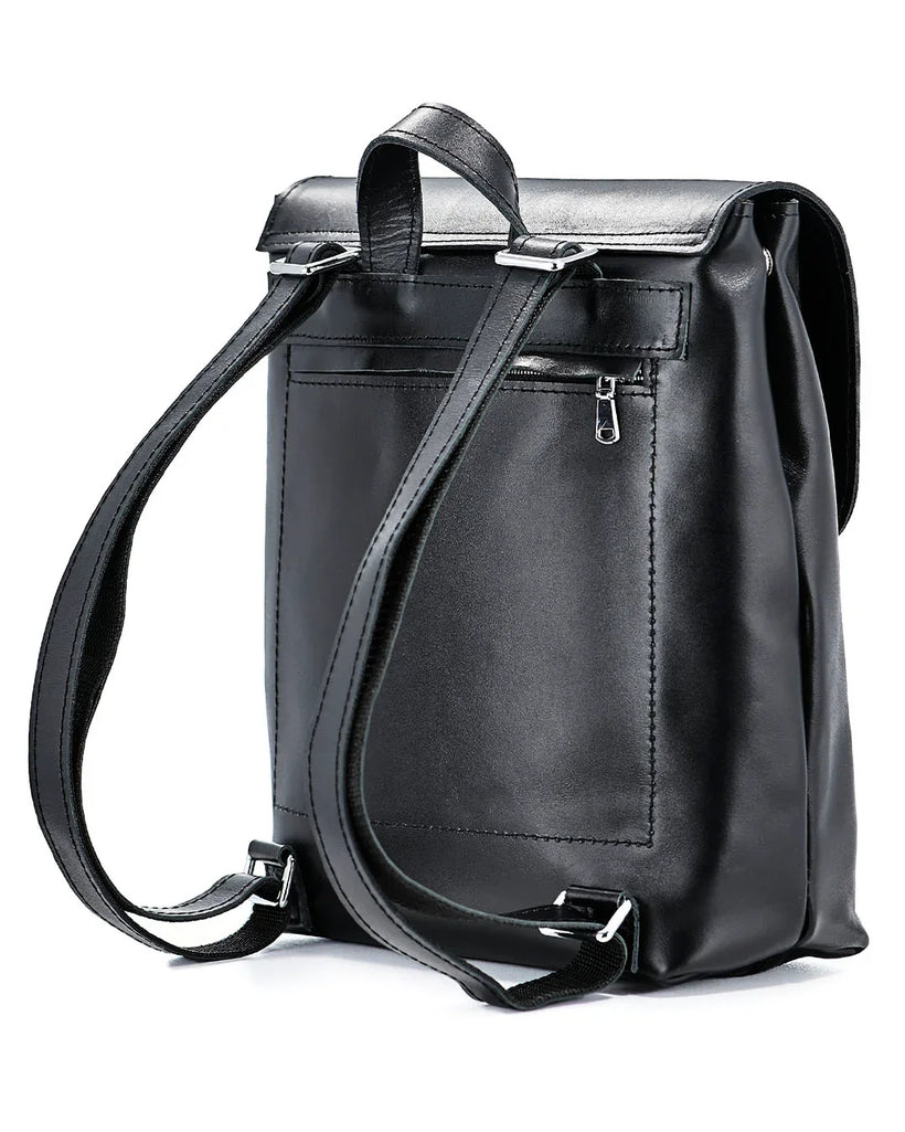 Women's Leather Backpack with Flap Closure – Everyday Style & Comfort | Ember