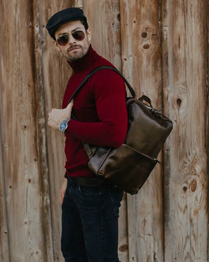 Smooth Leather Backpack for Everyday – fits Laptop 15.6/17'' | Nomad