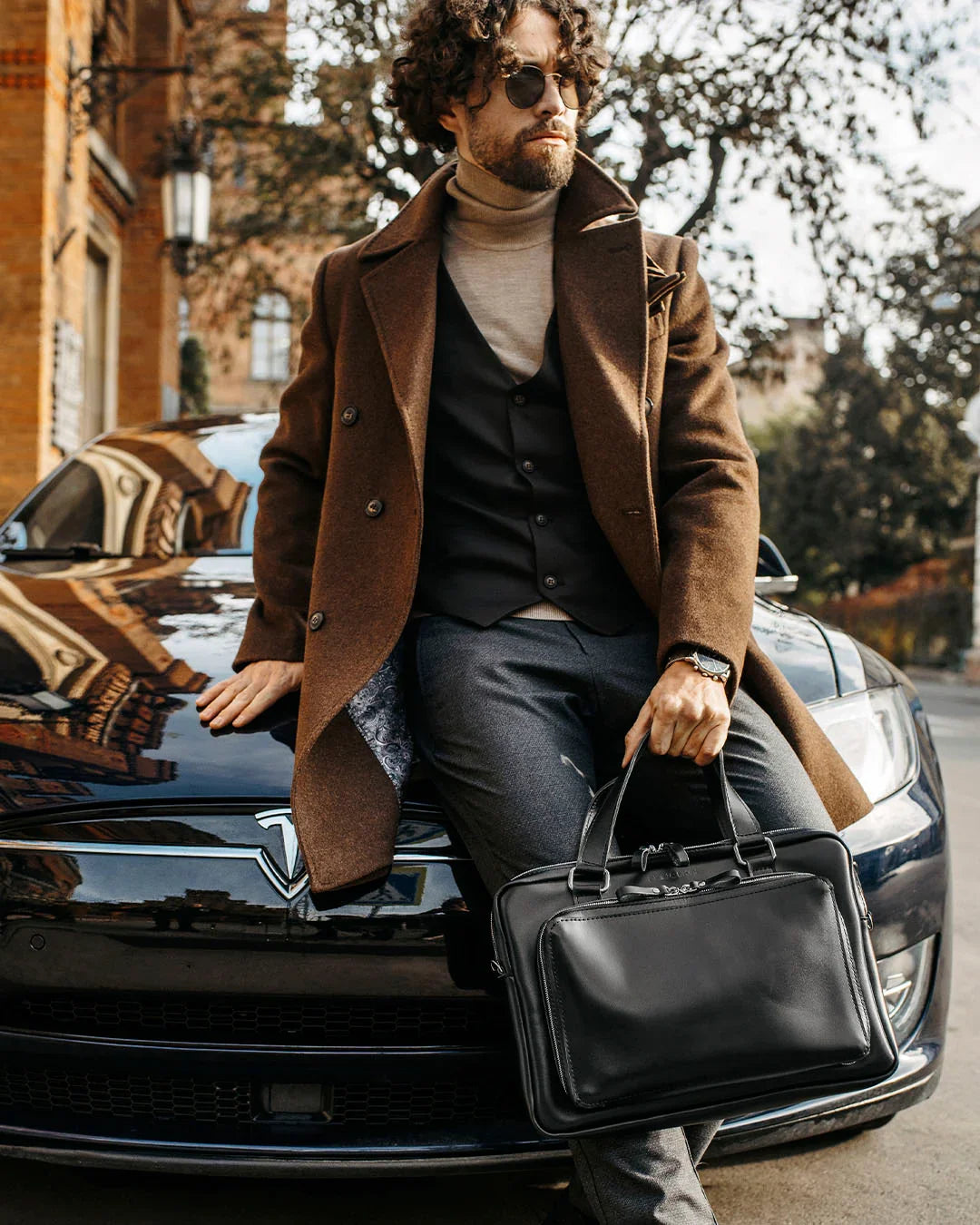 Leather Laptop Briefcase with Organizer – Smooth Finish